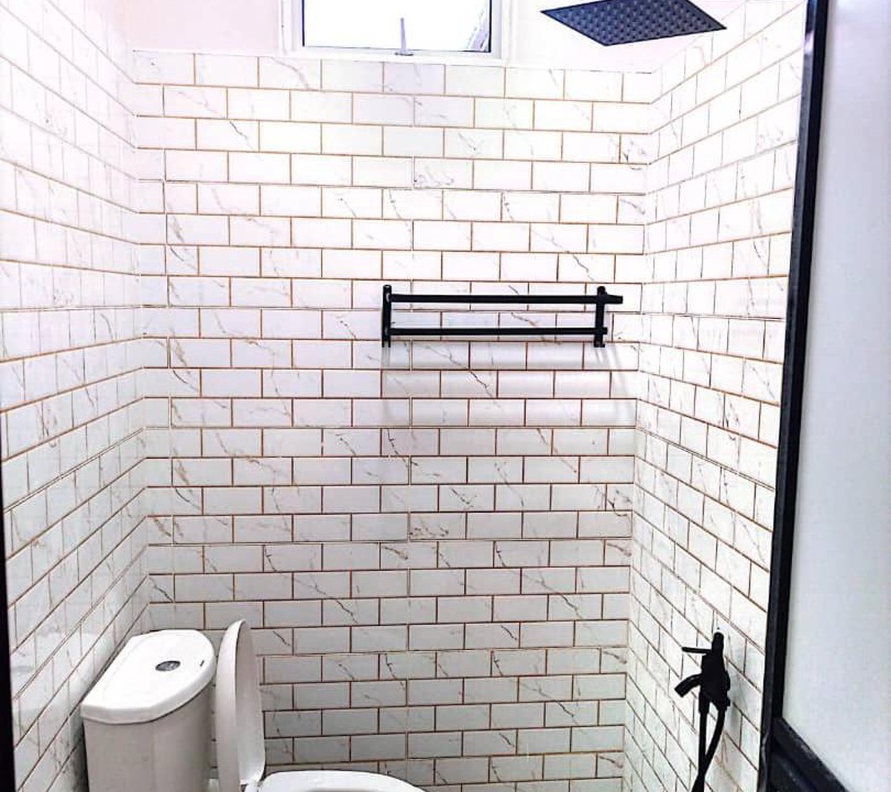 Photo of Bathroom in Keladong