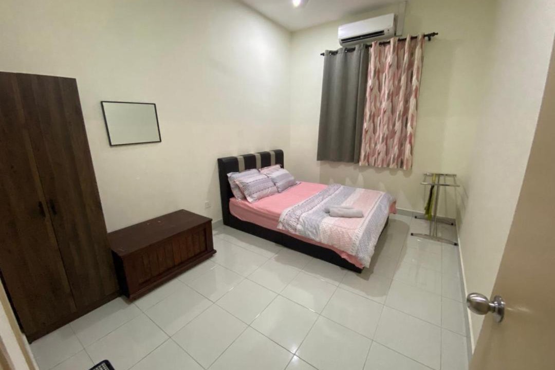 Photo of Bedroom in Kampung Air