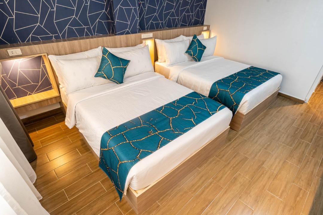 Photo of Bedroom in Badian