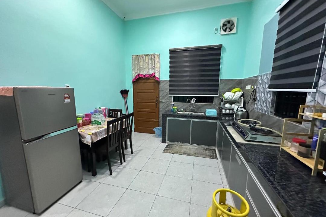 Photo of Kitchen in Kawasan Perindustrian Chendering