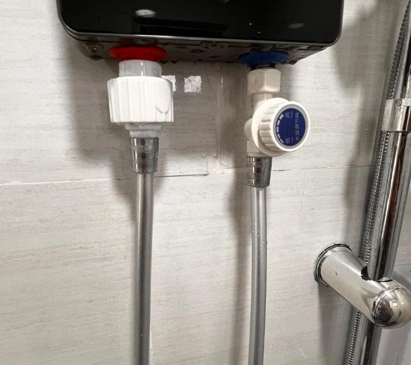 Photo of Bathroom in Central District