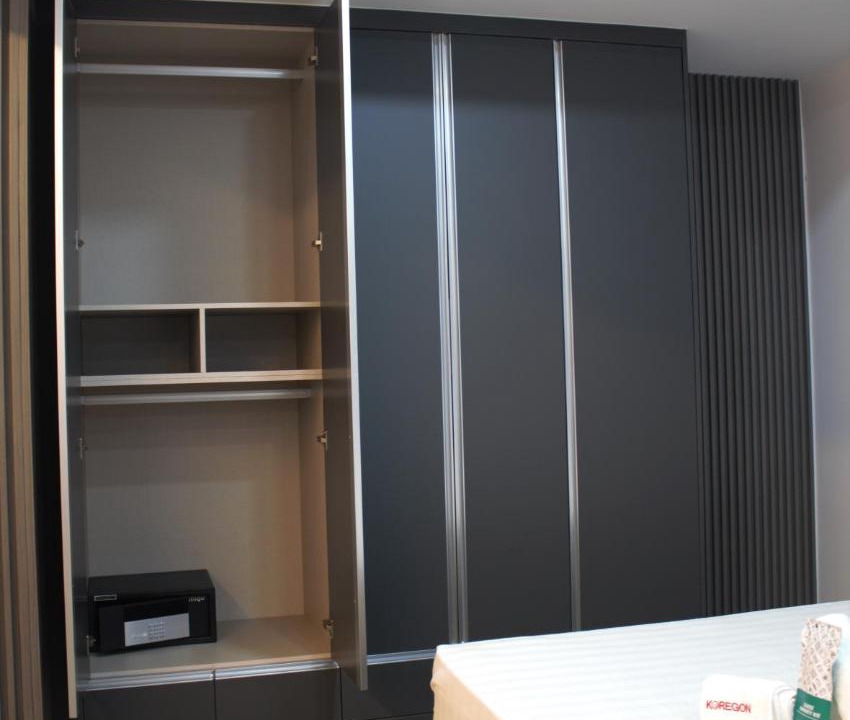 Photo of Bedroom in Clark Freeport