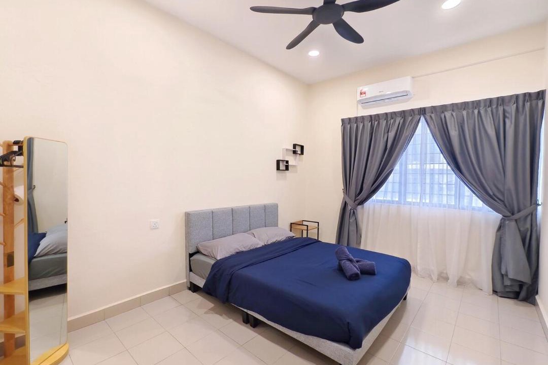Photo of Bedroom in Taman Canning