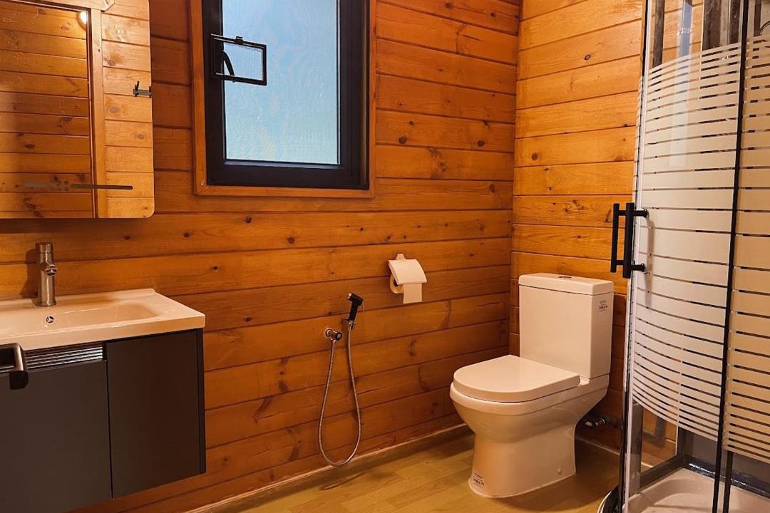 Photo of Bathroom in Cheng