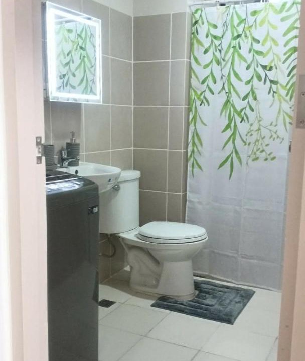 Photo of Bathroom in New Manila