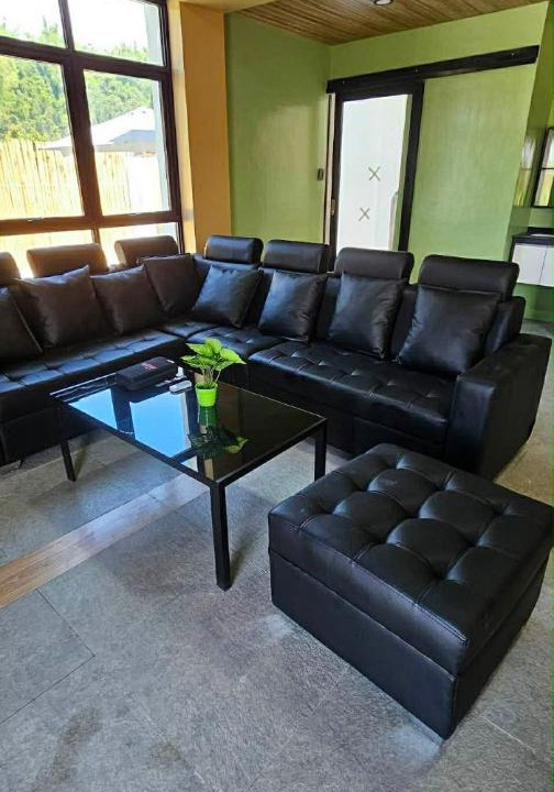 Photo of Livingroom in San Fernando