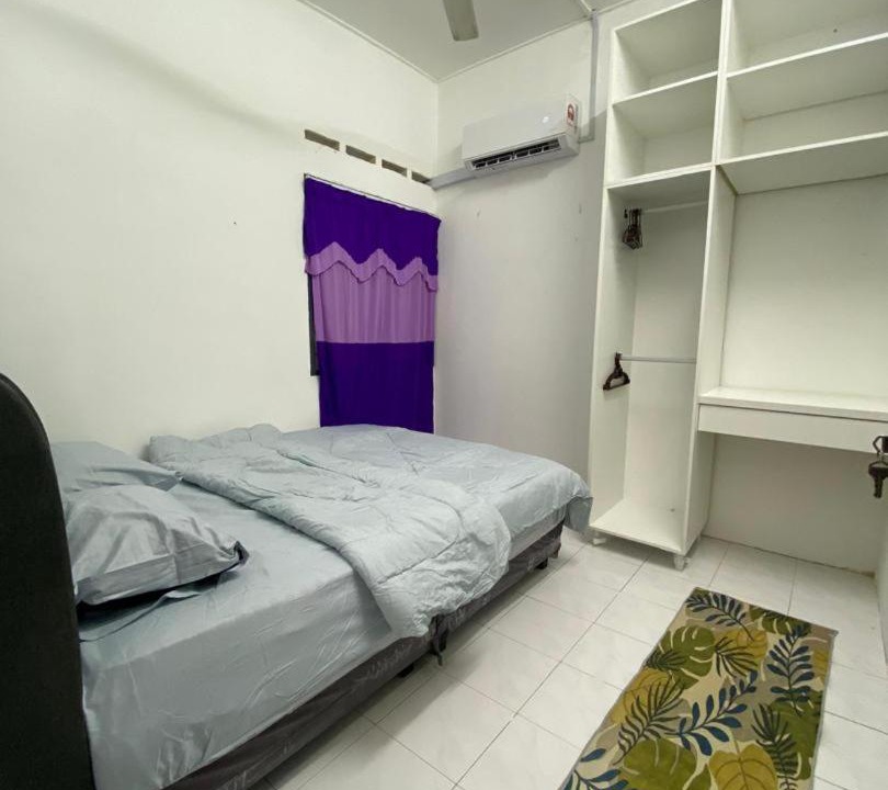 Photo of Bedroom in Temerloh