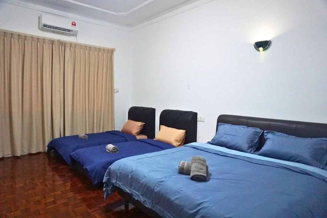 Photo of Bedroom in Lutong