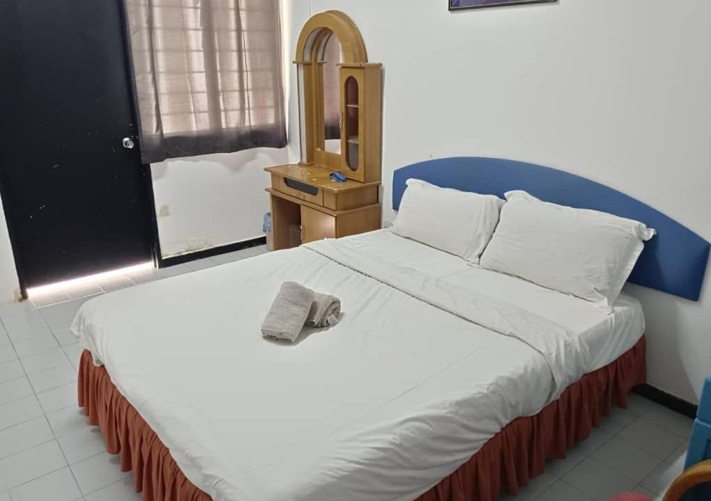 Photo of Bedroom in Batu Ferringhi