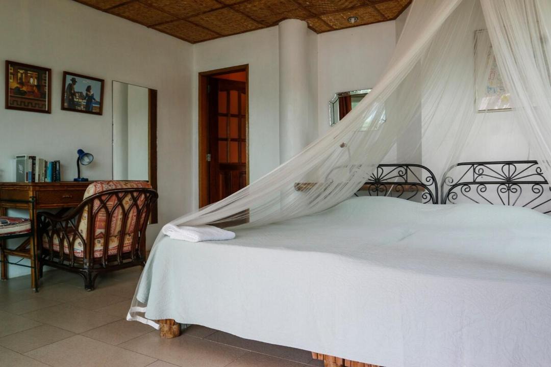 Photo of Bedroom in Puerto Galera