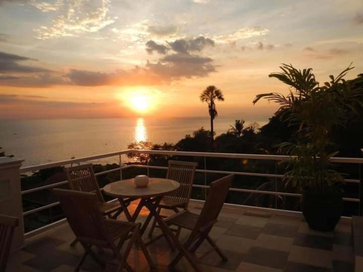 Photo of Patio Balcony in Mabini