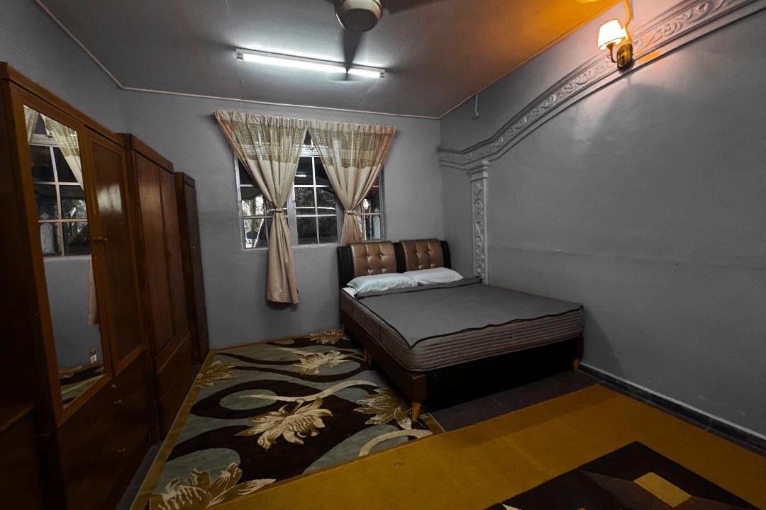 Photo of Bedroom in Parit Sakai