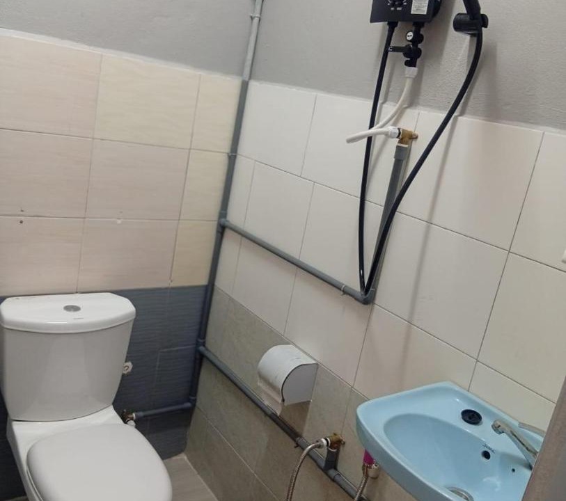 Photo of Bathroom in Lunas