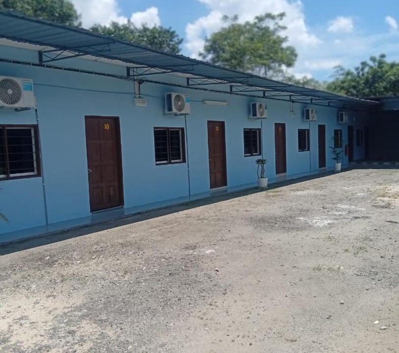 Photo of Buildings in Lunas