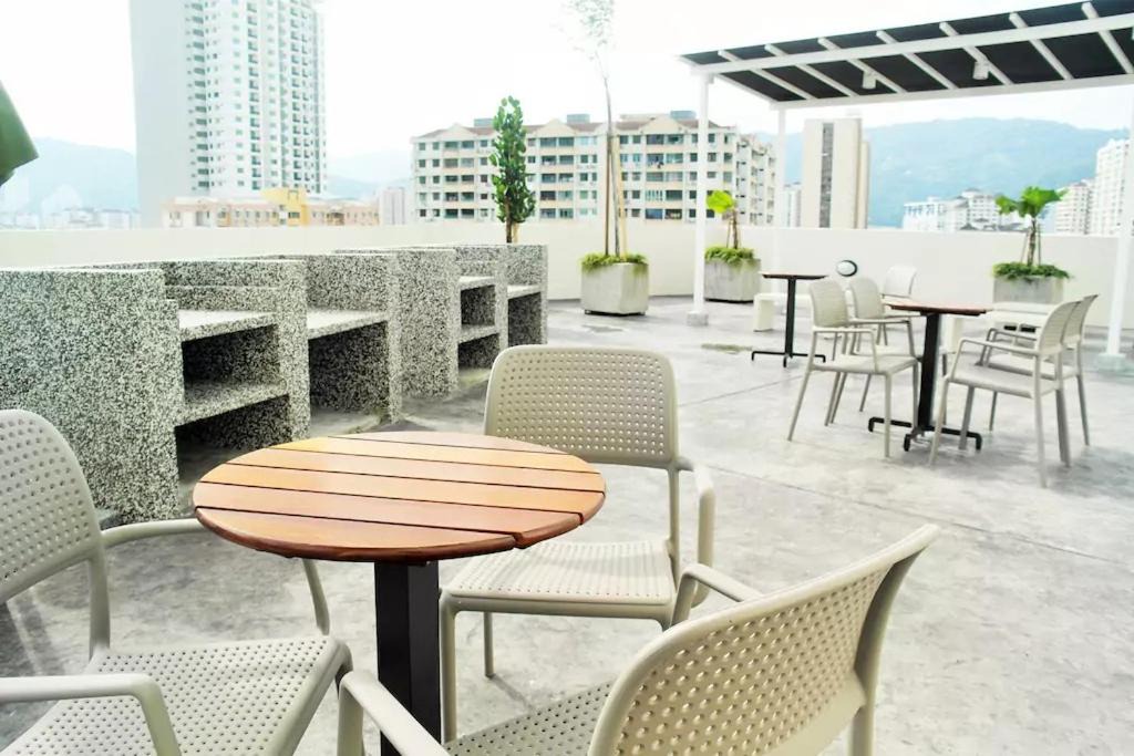 Photo of Patio Balcony in George Town