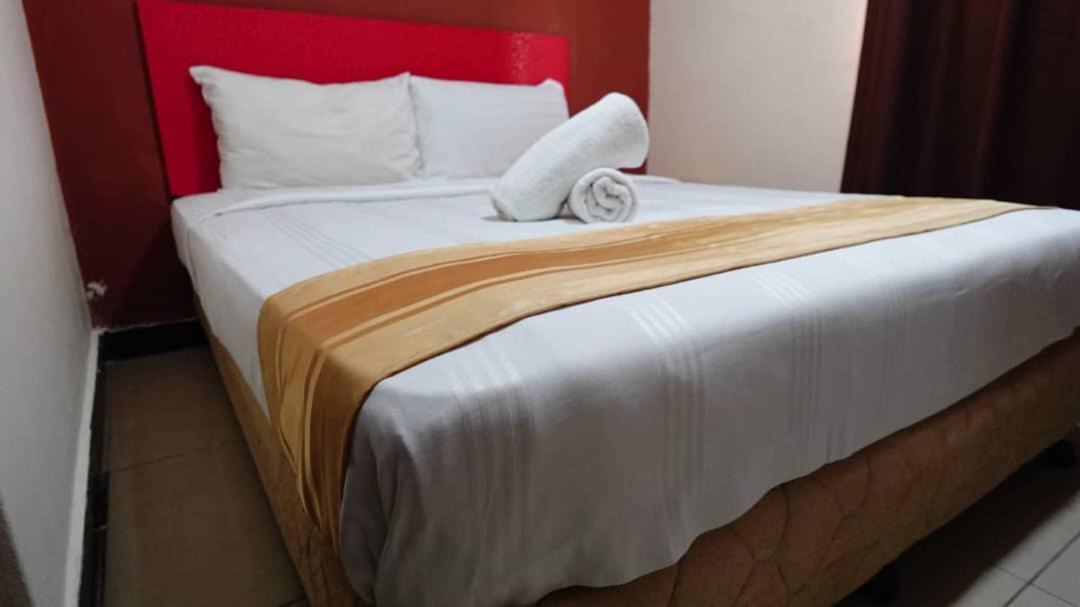 Photo of Bedroom in Medan Tuanku
