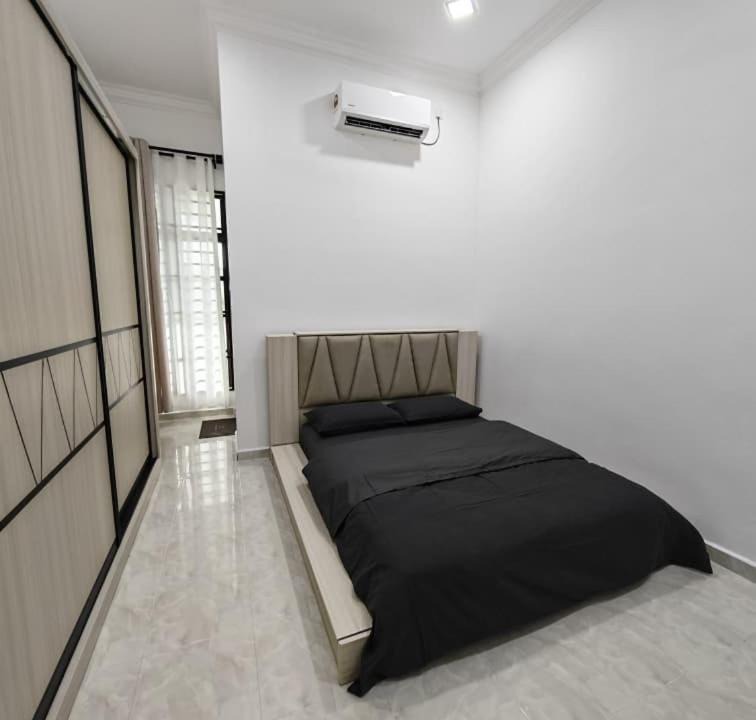 Photo of Bedroom in Kampung Tok Kuit