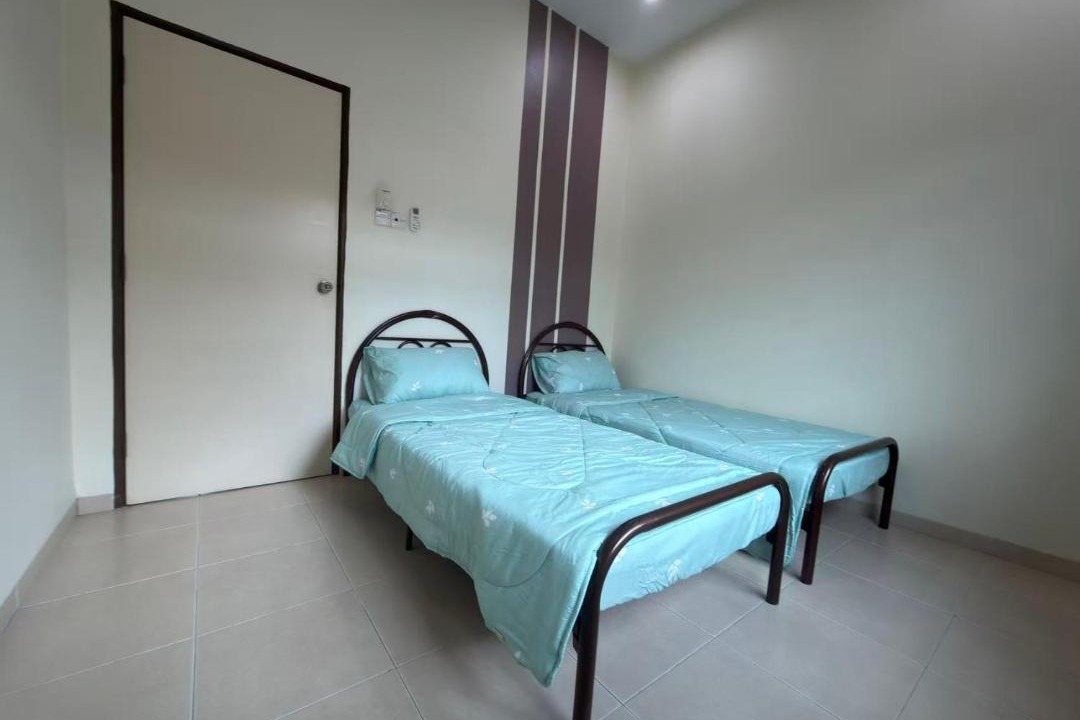 Photo of Bedroom in Batu Pahat