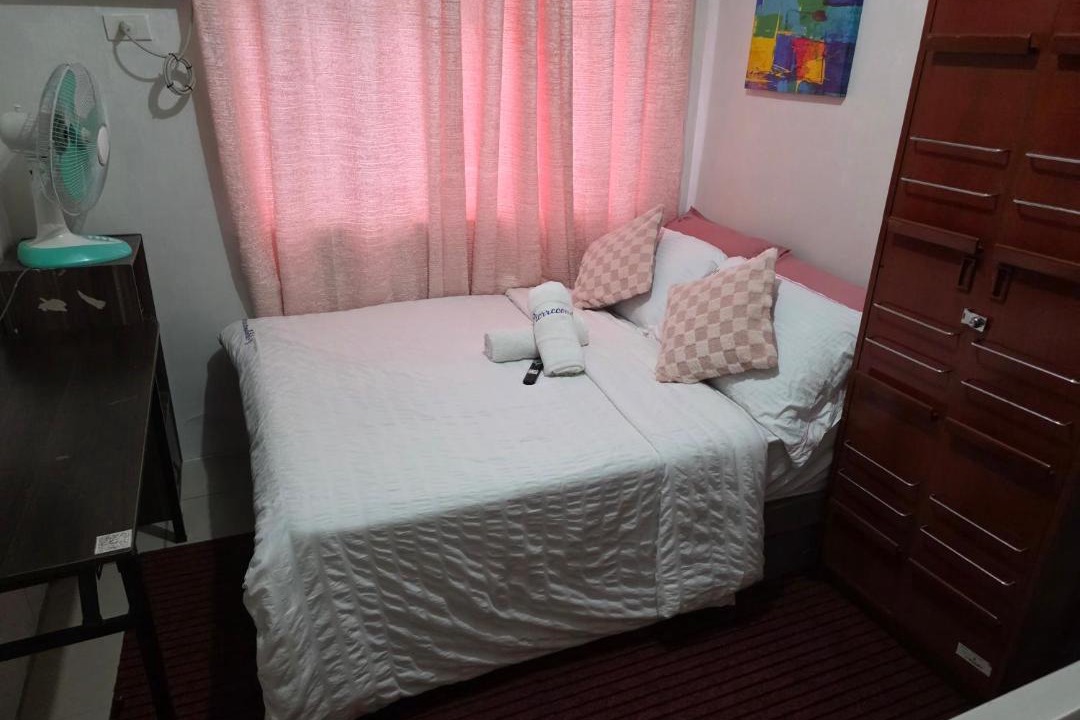 Photo of Bedroom in Highway Hills