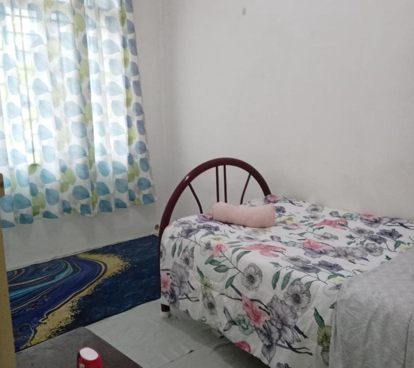 Photo of Bedroom in Paka
