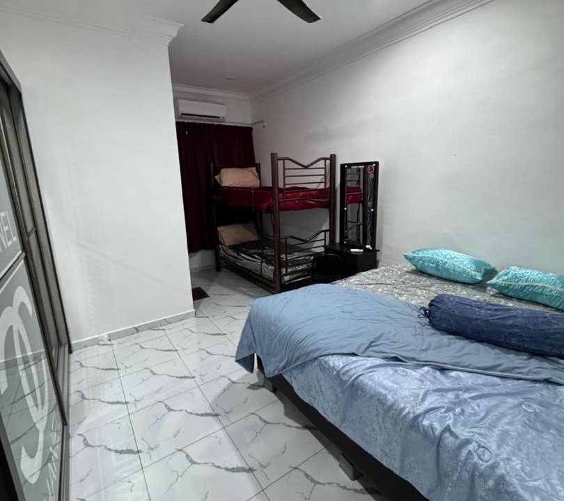 Photo of Bedroom in Kampung Penarik