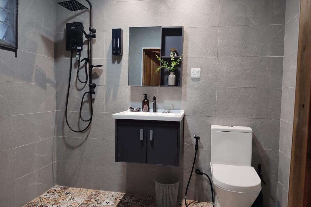 Photo of Bathroom in Kampung Mawar