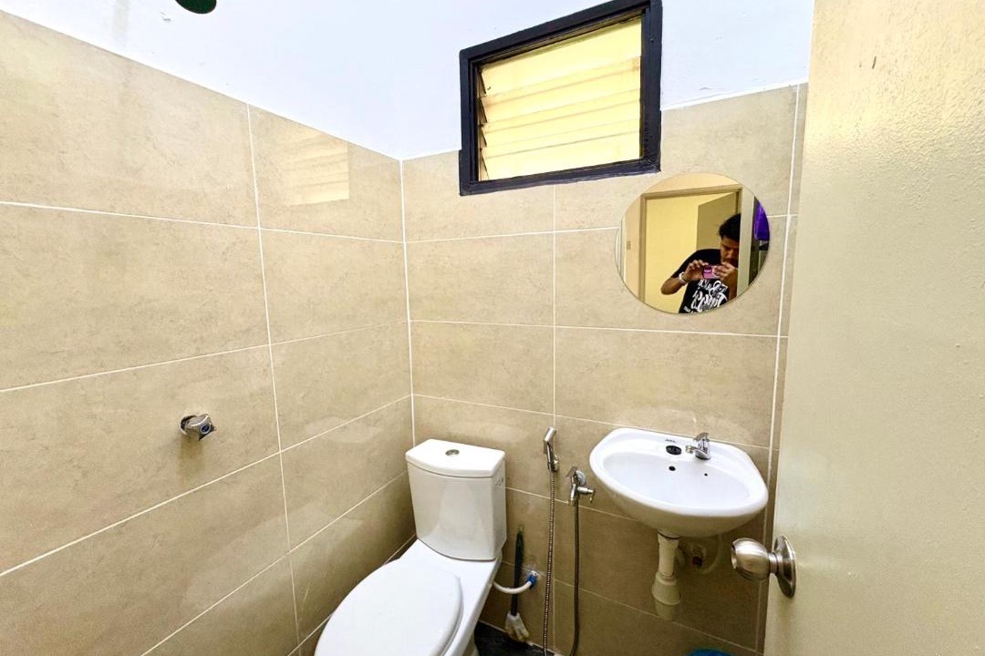 Photo of Bathroom in Ijok