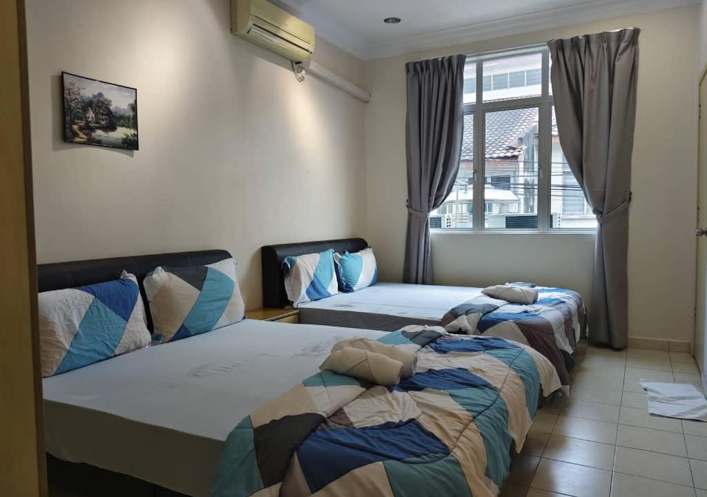 Photo of Bedroom in Teluk Intan