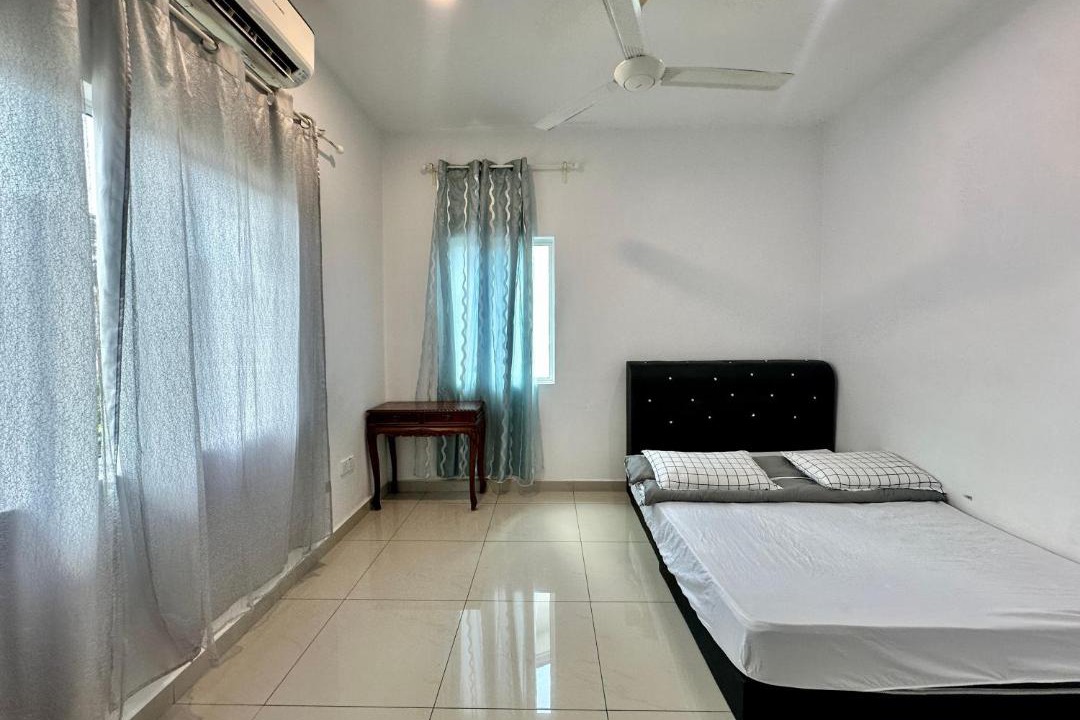 Photo of Bedroom in Taman Pantai Dickson