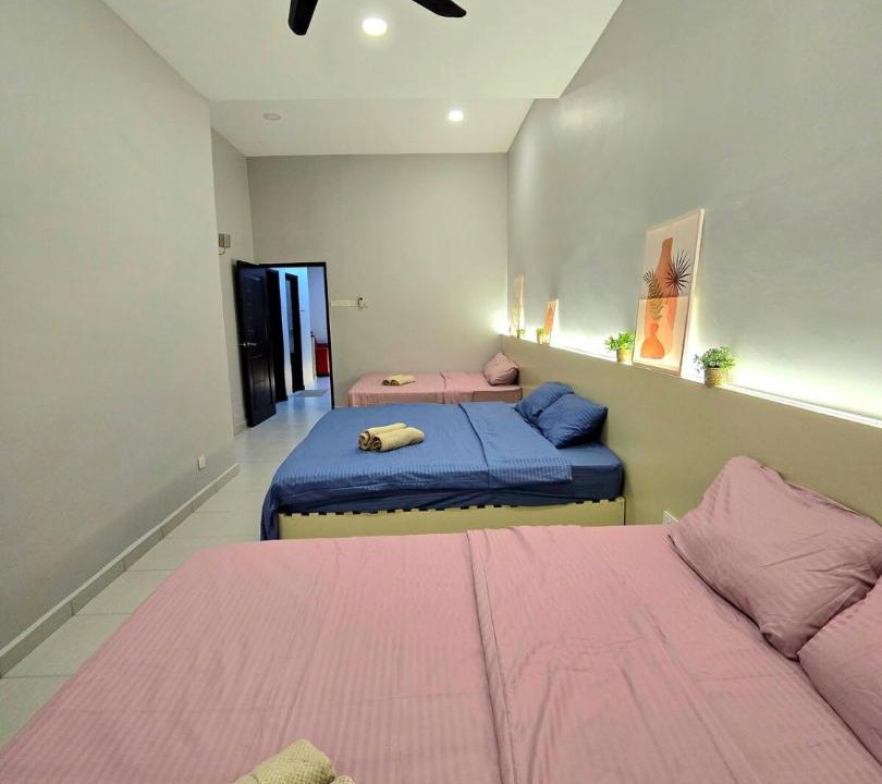 Photo of Bedroom in Batu Pahat