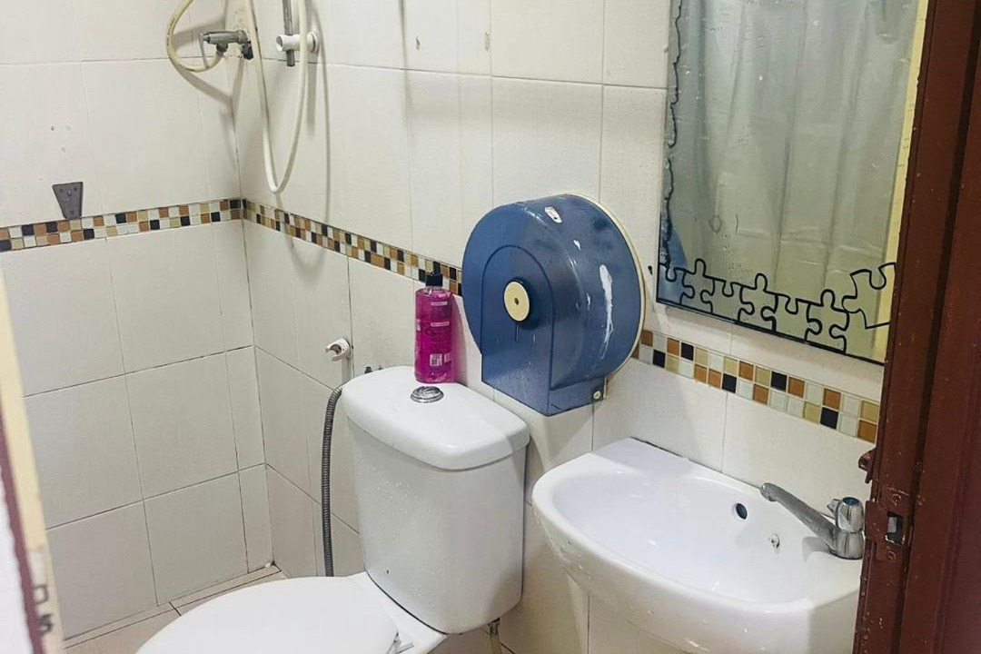Photo of Bathroom in Medan Batu Caves
