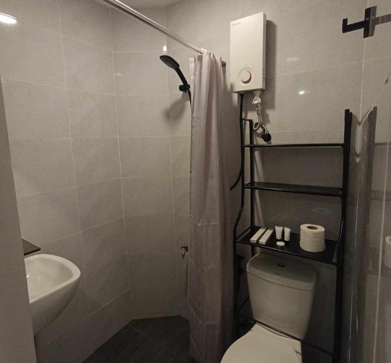 Photo of Bathroom in San Fernando