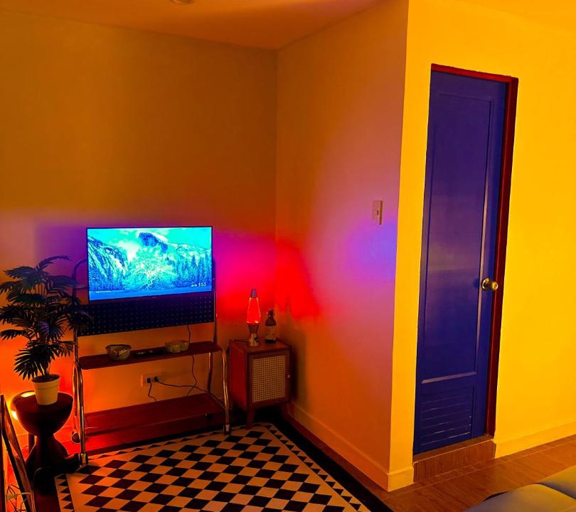 Photo of Livingroom in South Triangle