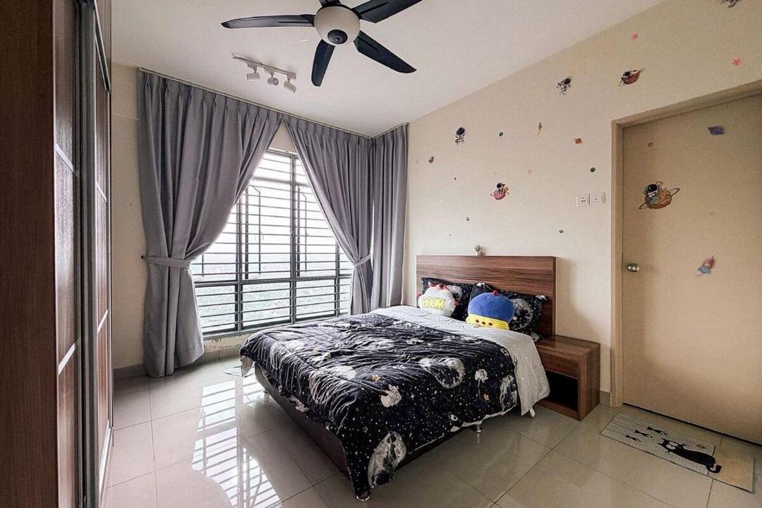 Photo of Bedroom in Taman Daya