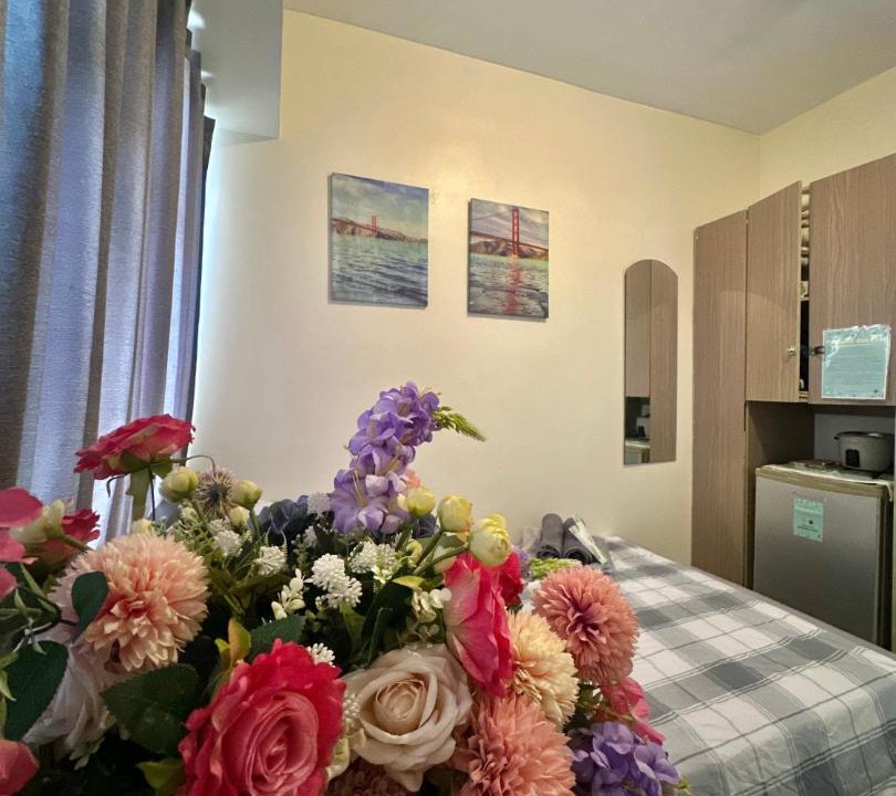 Photo of Others in Highway Hills