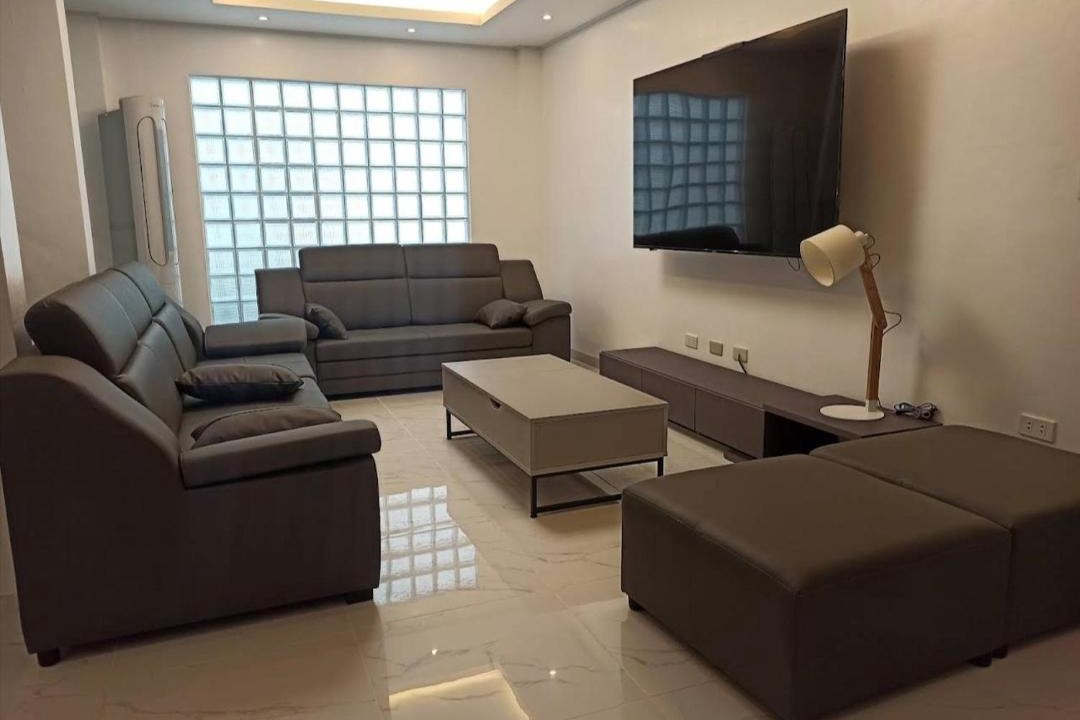 Photo of Livingroom in Clark Freeport