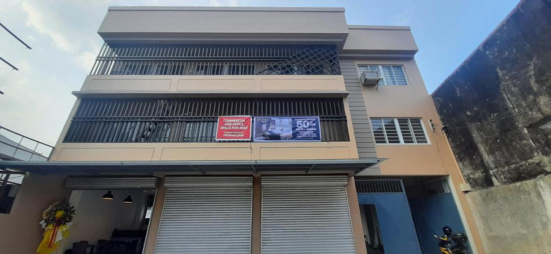 Photo of Others in Downtown Tacloban