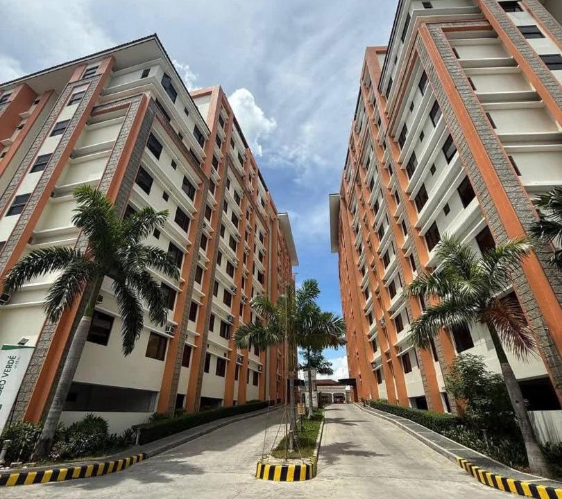 Photo of Buildings in San Dionisio