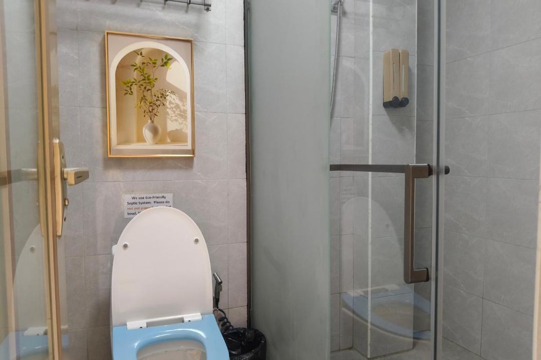 Photo of Bathroom in Basdiot