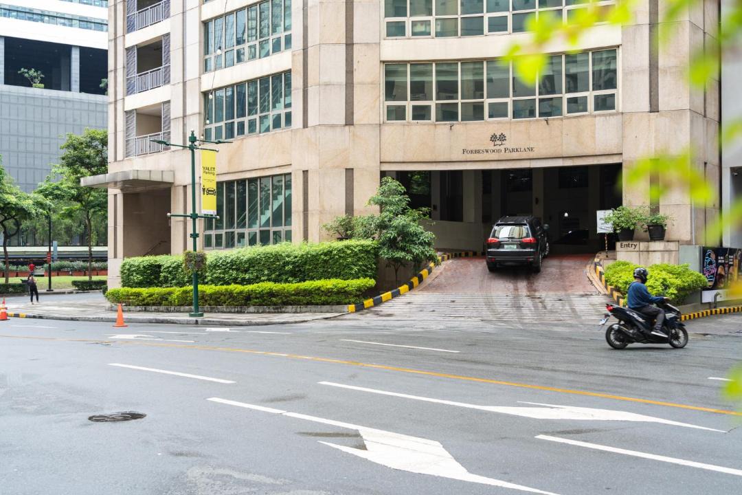 Photo of Others in Bonifacio Global City