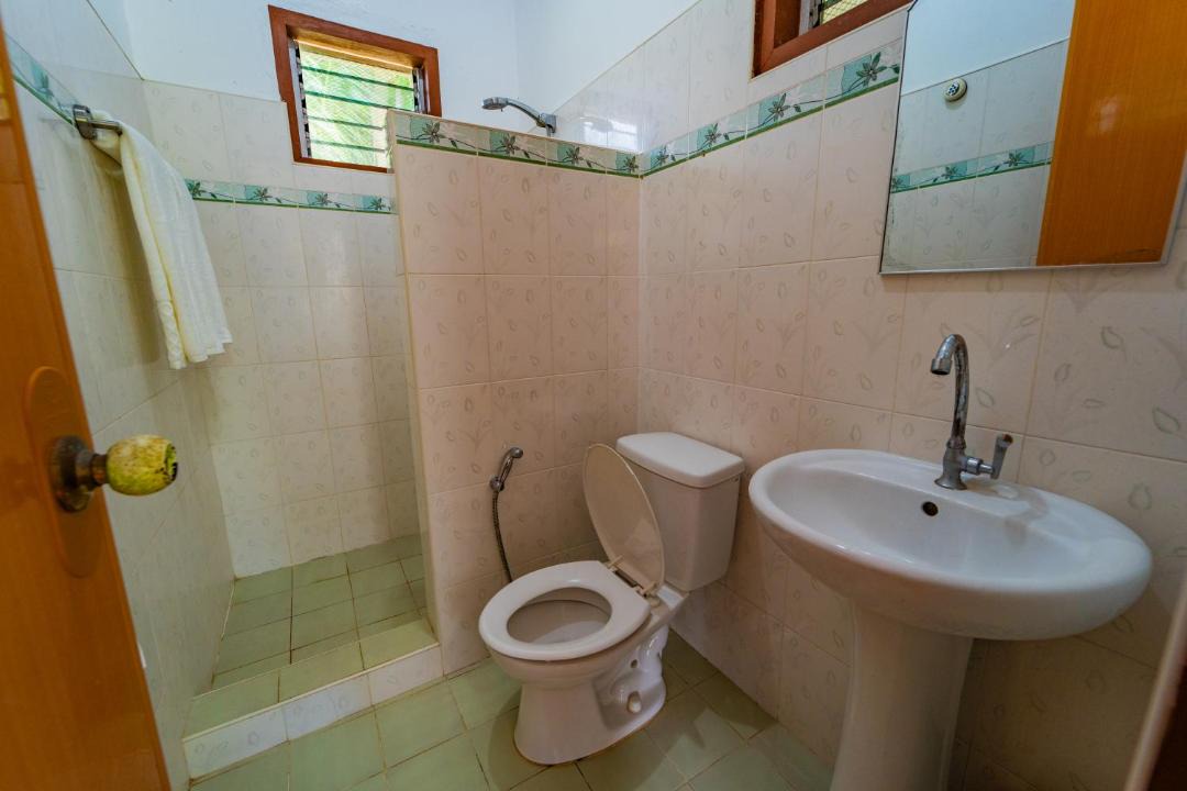 Photo of Bathroom in Lazi