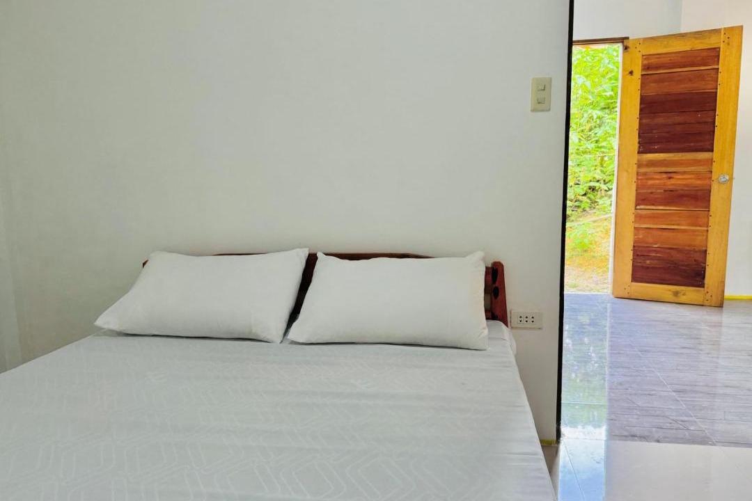 Photo of Bedroom in Catangnan