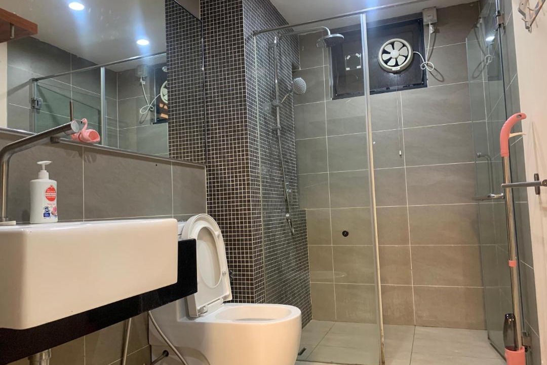 Photo of Bathroom in Maluri