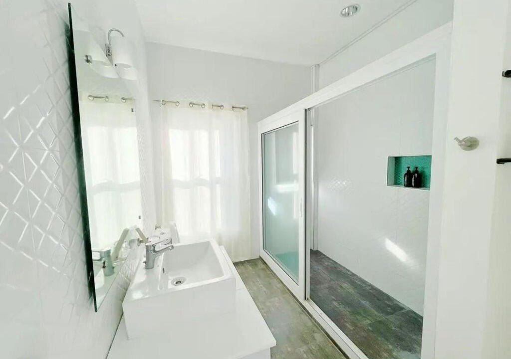 Photo of Bathroom in Zamboanguita