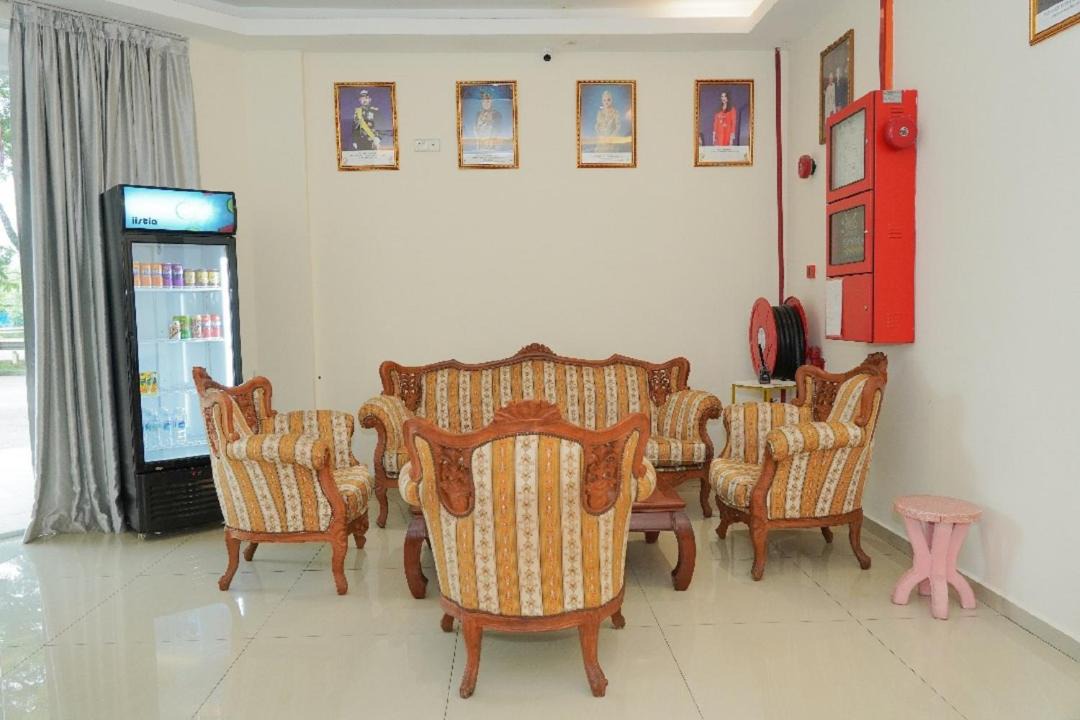 Photo of Others in Gelang Patah