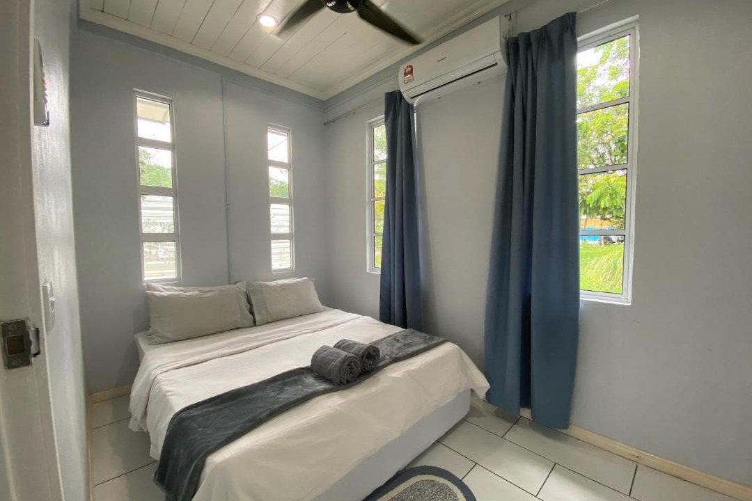 Photo of Bedroom in Kota Belud