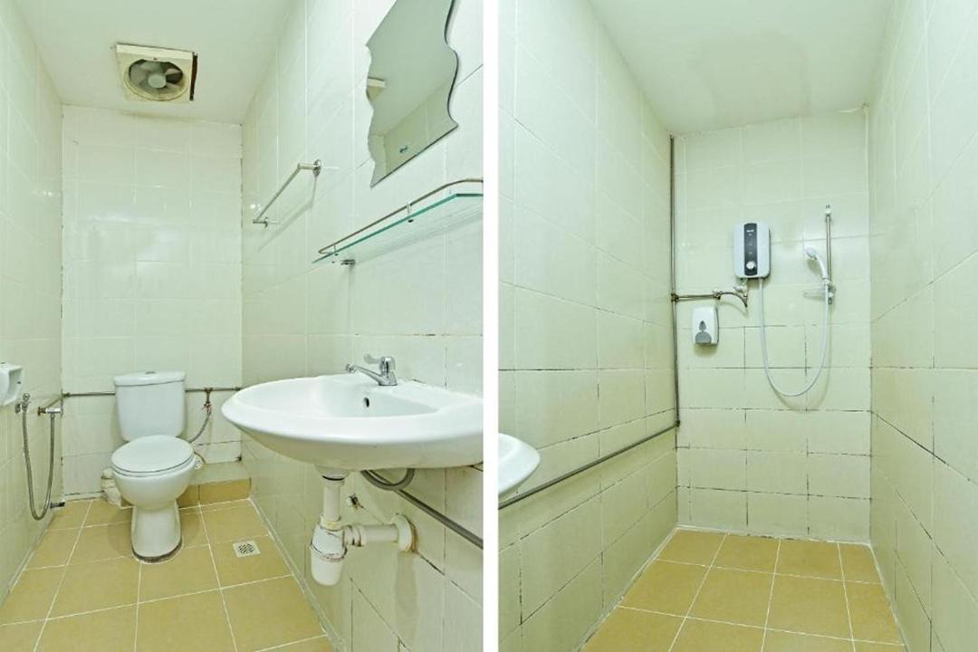 Photo of Bathroom in Batu Ferringhi