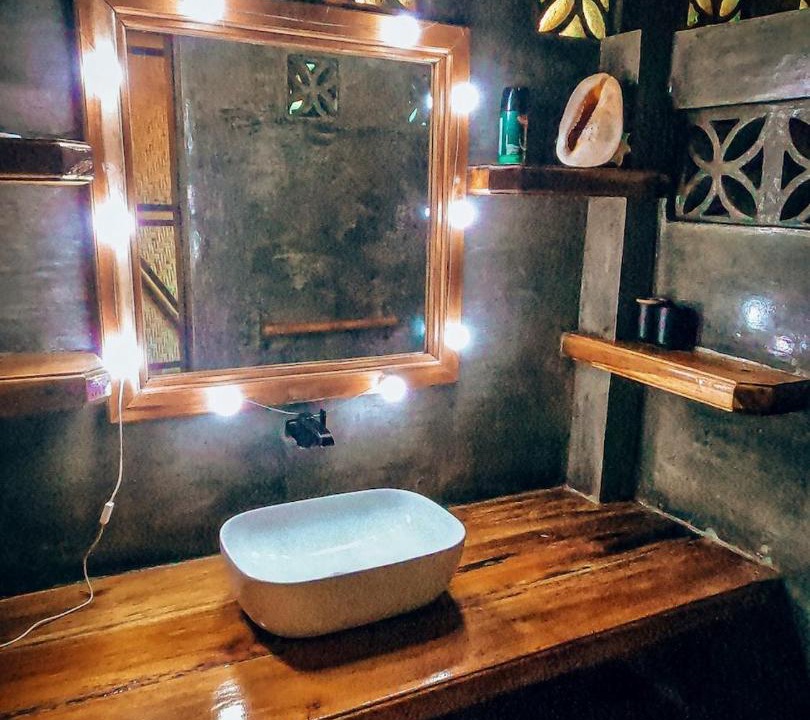 Photo of Bathroom in Catangnan
