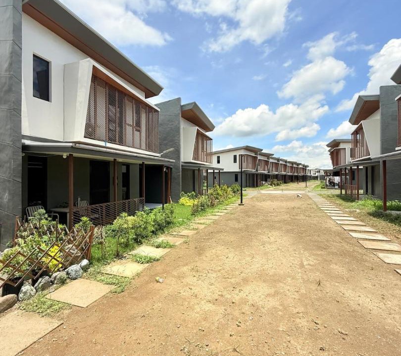 Photo of Buildings in Cabanatuan