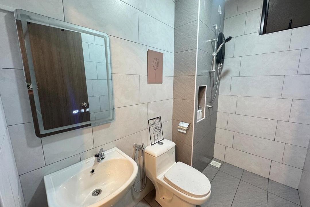Photo of Bathroom in Bandar Penawar